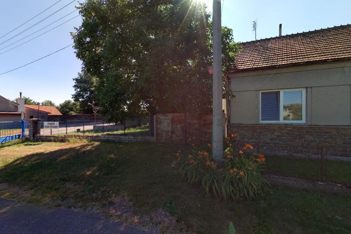 Moto-kufry ST
